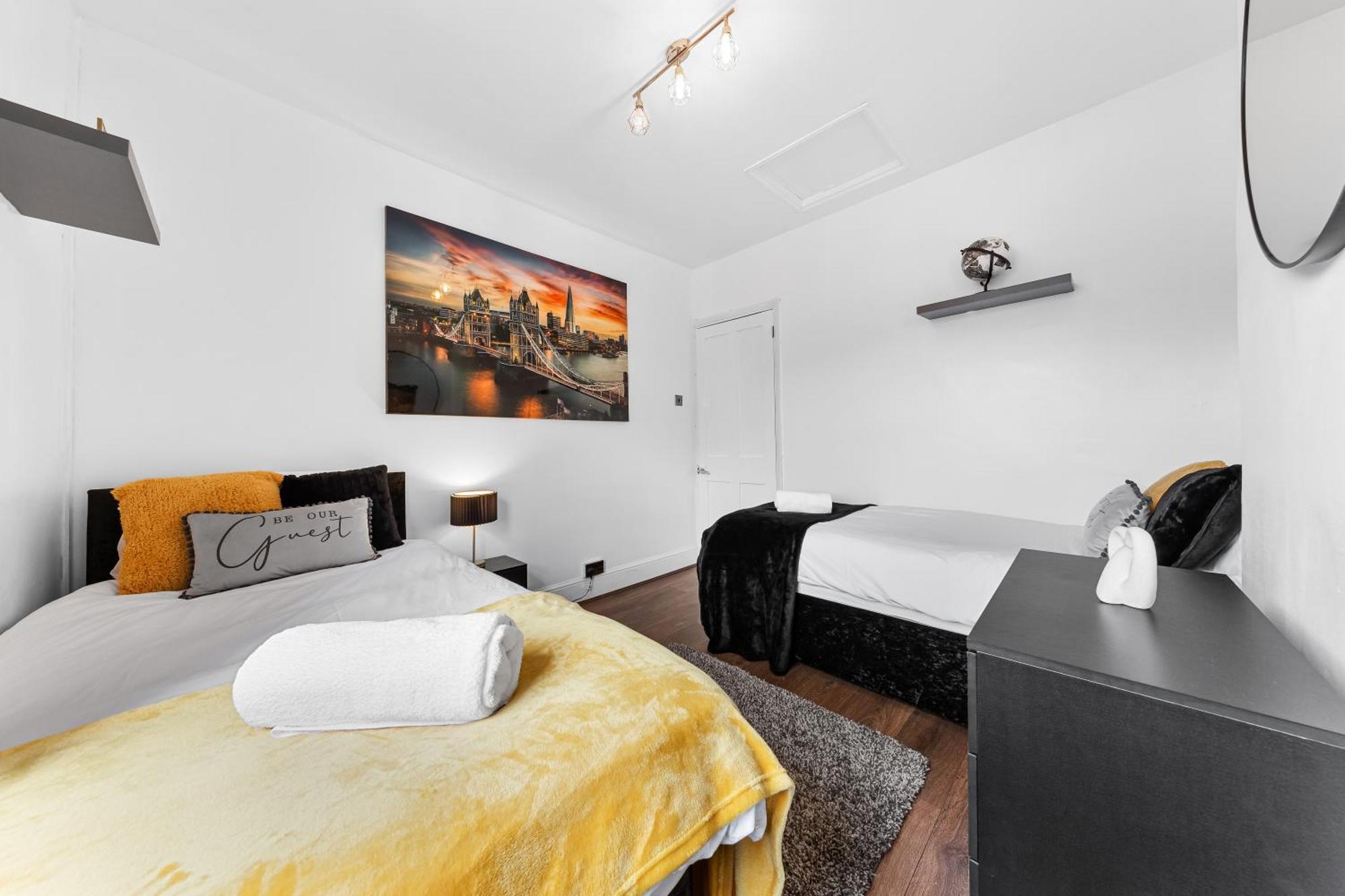 The Hogwarts Retreat - Cinema Room - Special May Offer - 25Th - 31St Watford  Bagian luar foto