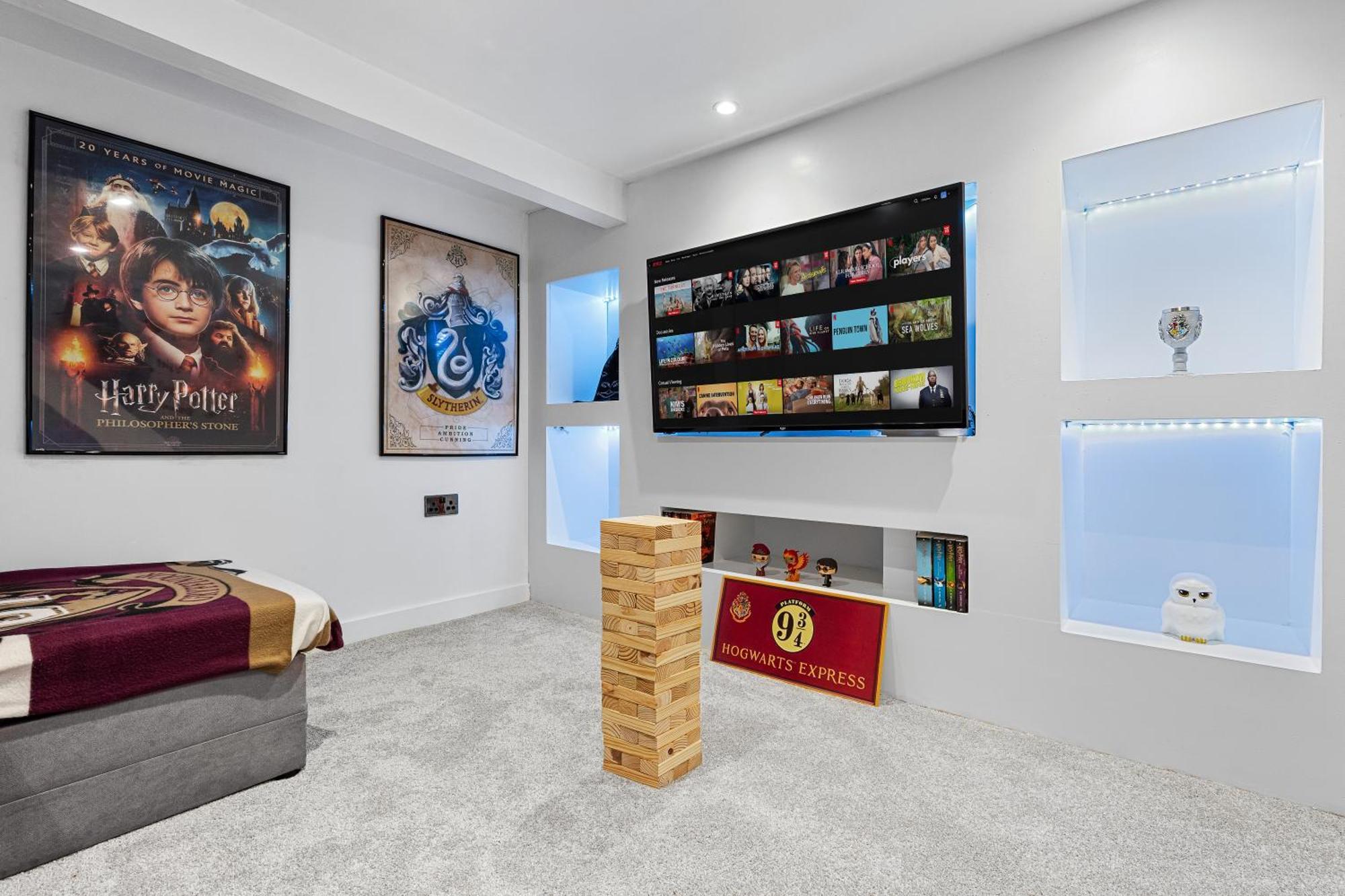 The Hogwarts Retreat - Cinema Room - Special May Offer - 25Th - 31St Watford  Bagian luar foto
