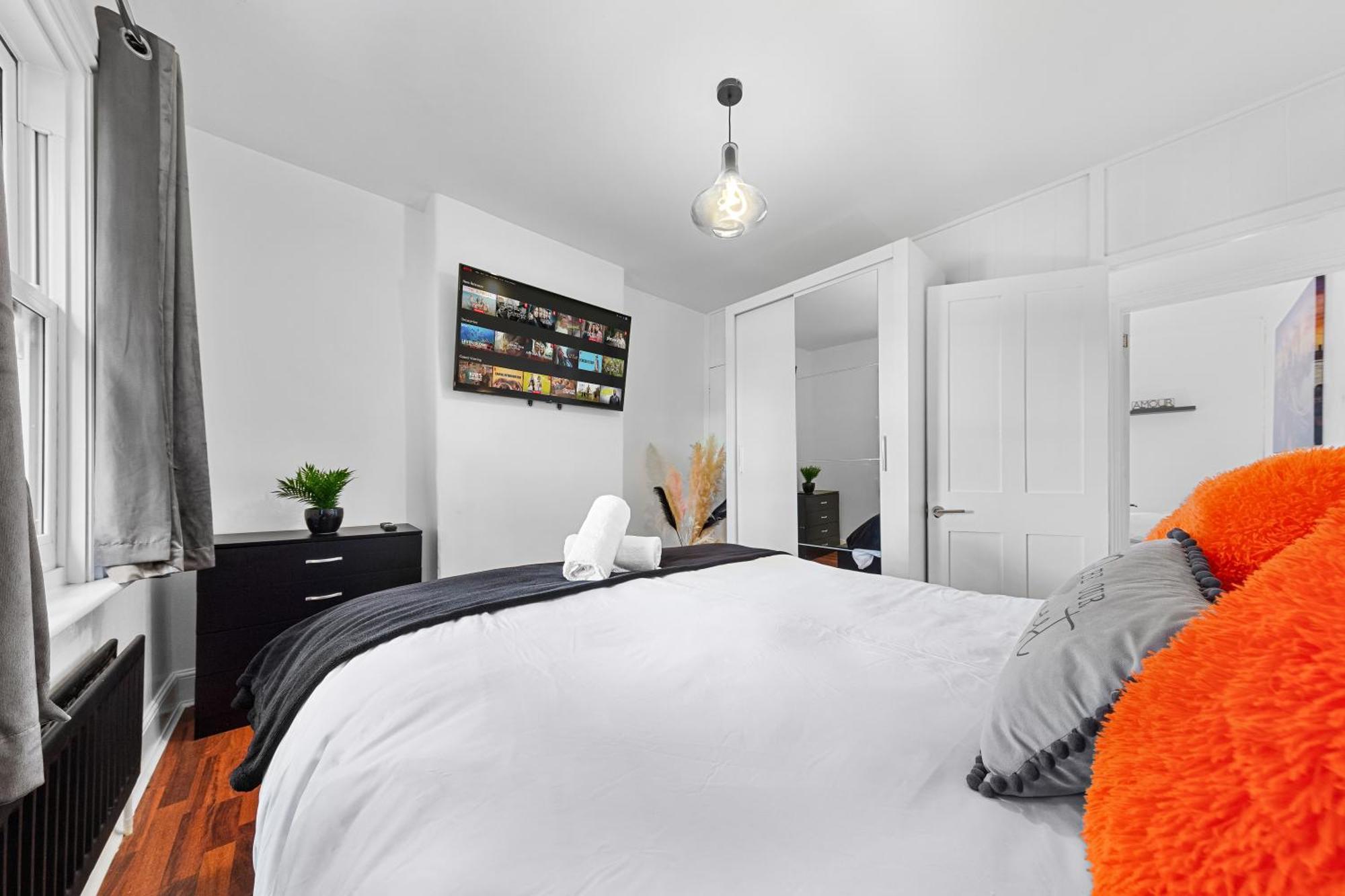 The Hogwarts Retreat - Cinema Room - Special May Offer - 25Th - 31St Watford  Bagian luar foto