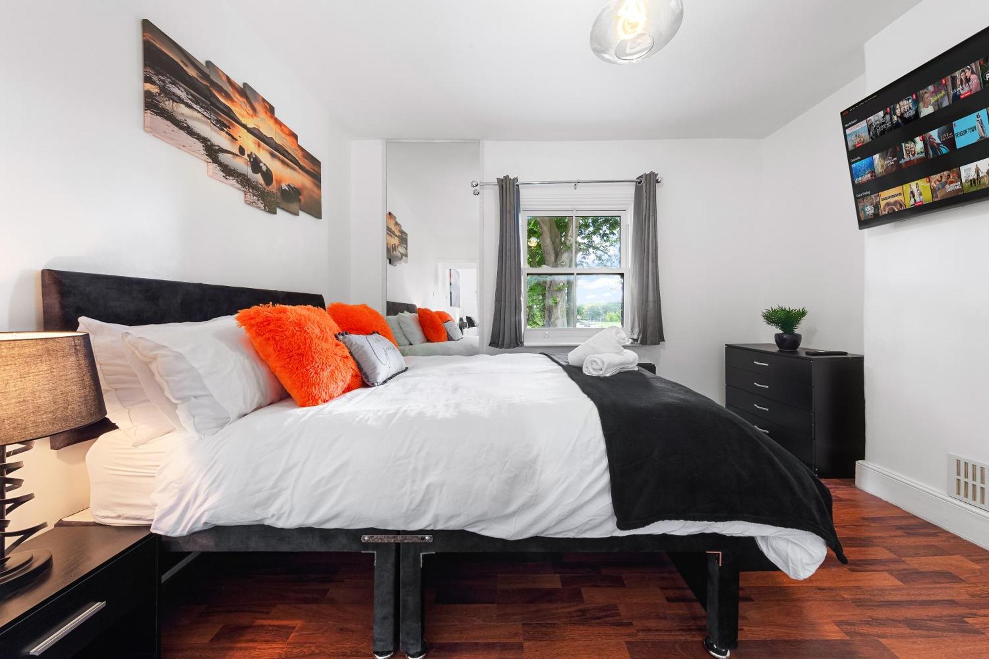 The Hogwarts Retreat - Cinema Room - Special May Offer - 25Th - 31St Watford  Bagian luar foto