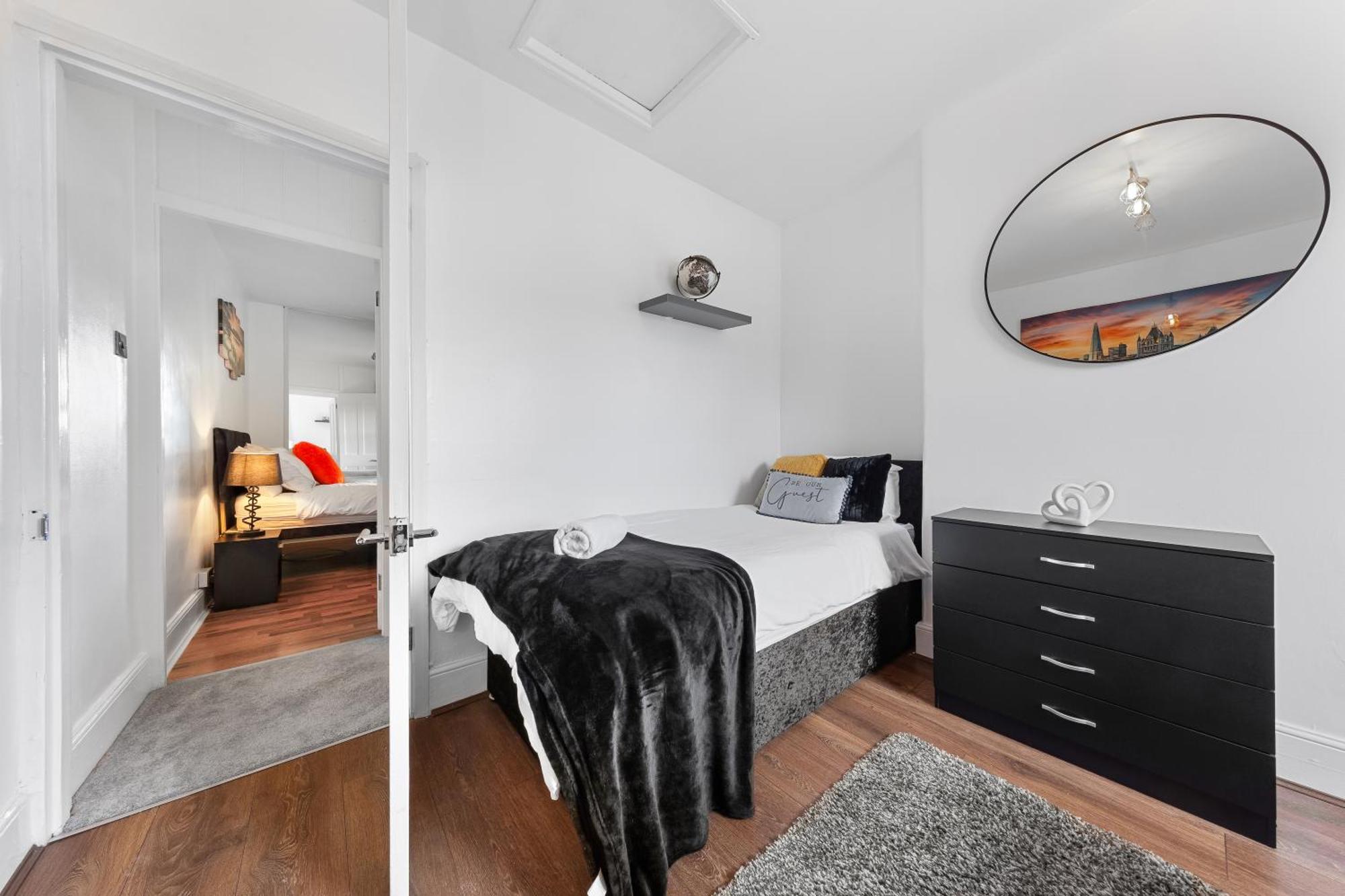The Hogwarts Retreat - Cinema Room - Special May Offer - 25Th - 31St Watford  Bagian luar foto